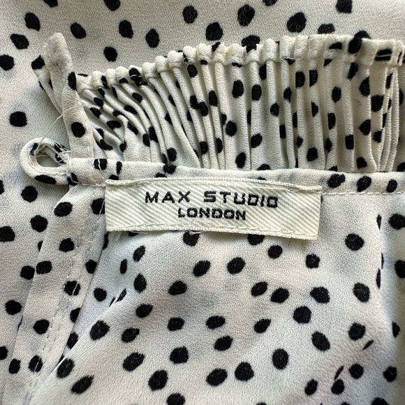 MAX STUDIO | NWOT BLACK & OFF WHITE POLKA DOT PLEATED SLEEVELESS TOP | SMALL - Picture 7 of 7